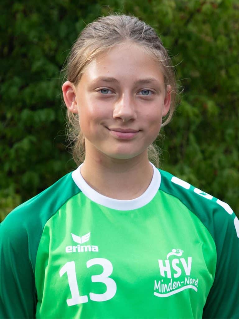 Leonie Theile